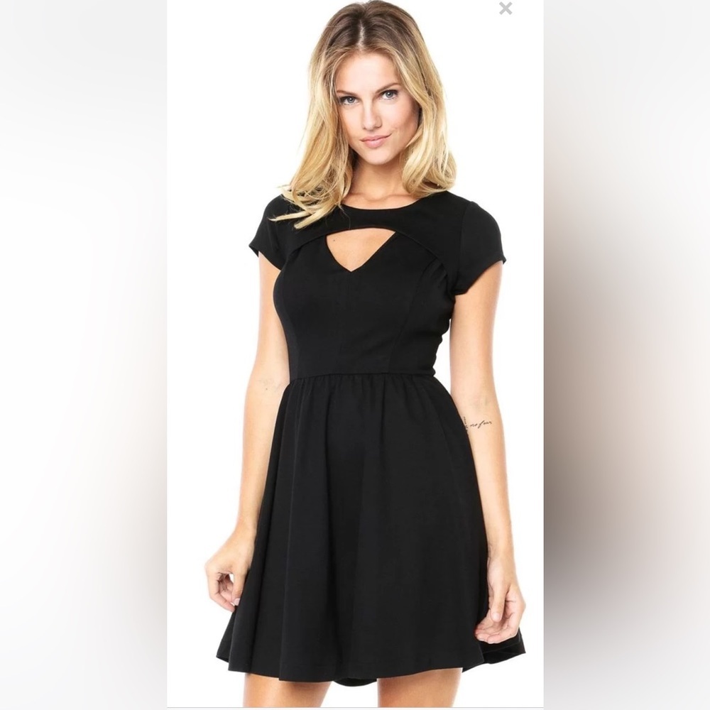 Guess Cutout Neckline Fit & Flare Midi Dress